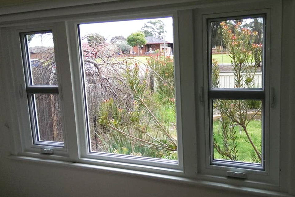 Double Hung Look Windows